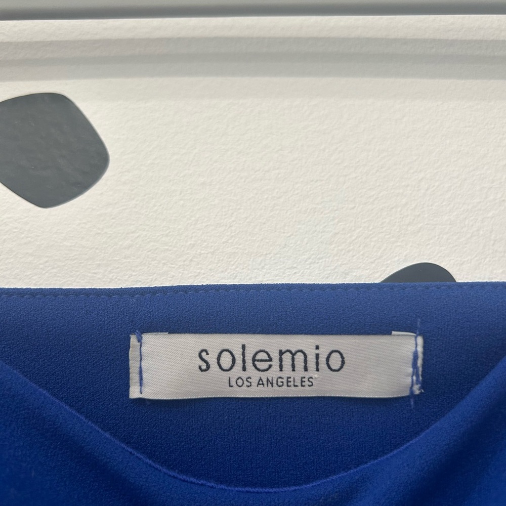 SMALL SOLEMIO LOS ANGELES BLUE CUT OUT DRESS - Picture 5 of 8